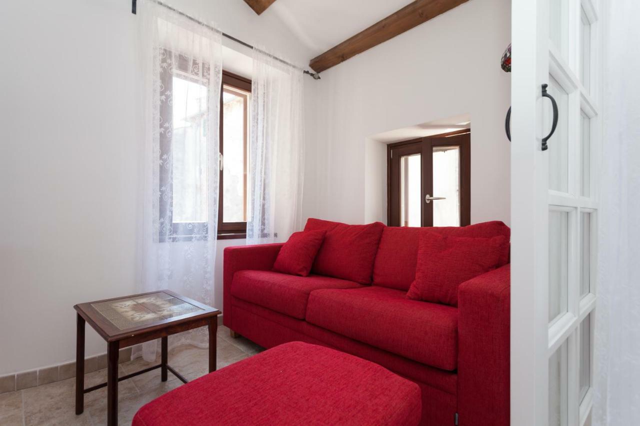 Mareblu Seaview Apartment By Irundo Rovinj Exterior photo